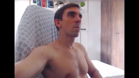 gatosarado23 online show from March 4, 7:01 pm