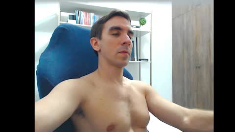 gatosarado23 online show from September 10, 1:37 am