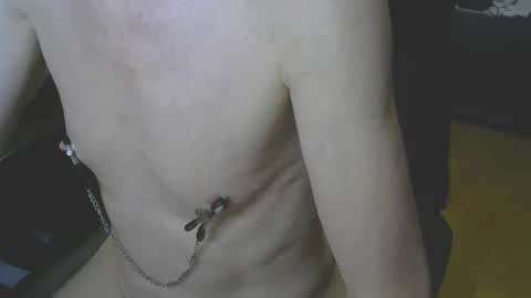 Snapshot of gay_slave_on_cam chatting on December 16, 5:33 pm gay slave on cam online show from December 16, 5:33 pm