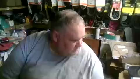 Kenny online show from October 13, 5:41 pm