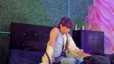 HAN online show from February 25, 1:56 pm