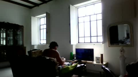 Gustavo Emanuel online show from May 10, 10:49 am