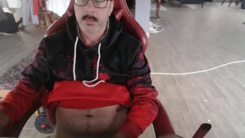 geequality99 online show from December 16, 9:49 am