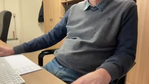 geertjem online show from December 2, 10:59 am