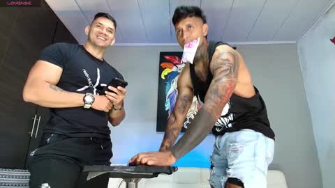 Snapshot of gendersonfit chatting on January 29, 2:00 pm gendersonfit online show from January 29, 2:00 pm