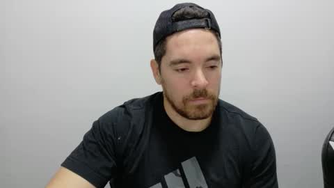 genesis_wb online show from November 18, 3:21 am