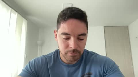 genesis_wb online show from February 8, 9:15 pm