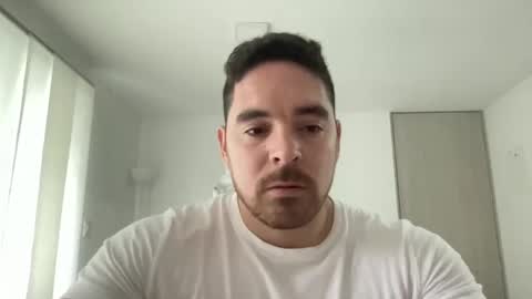 genesis_wb online show from February 9, 10:32 pm