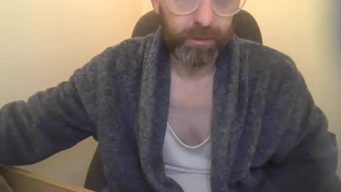 Snapshot of geon2xx chatting on February 7, 9:05 am Geon online show from February 7, 9:05 am