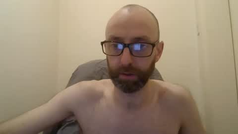 Snapshot of geon2xx chatting on December 3, 7:22 pm Geon online show from December 3, 7:22 pm