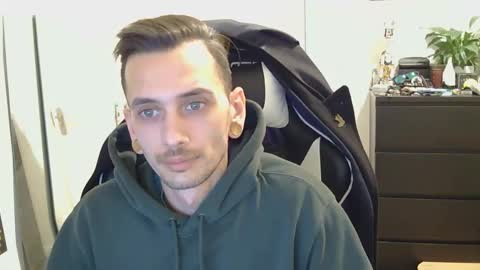 George2323 online show from November 2, 7:40 pm