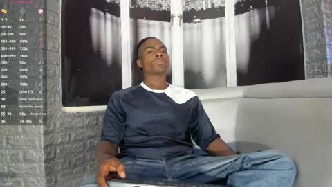 Snapshot of george_lancee chatting on October 29, 3:31 am G E O R G E online show from October 29, 3:31 am