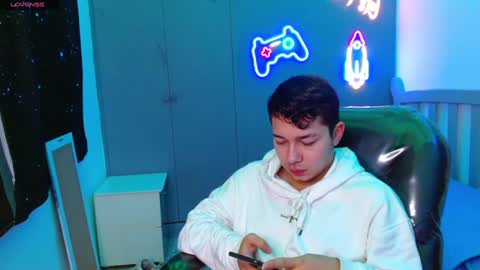 GEORGE online show from January 25, 9:04 am