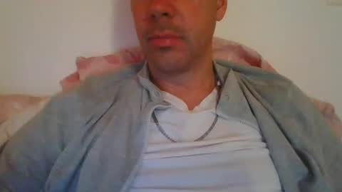 geronimo_2 online show from January 4, 4:11 pm