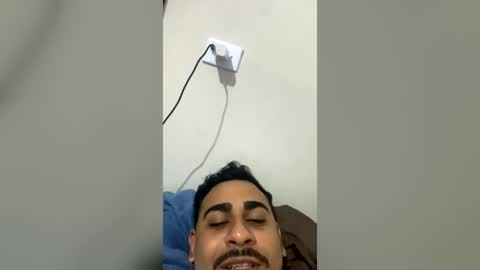 gerson7131951 online show from July 26, 11:33 pm