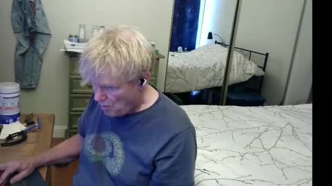 Gethyn online show from October 4, 7:08 pm