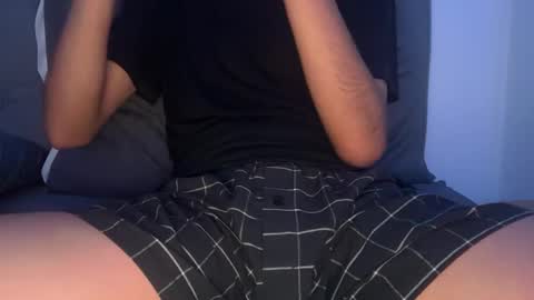 gh0st_boy_ online show from October 14, 1:56 am