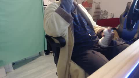 ghostatitude online show from February 11, 8:52 pm