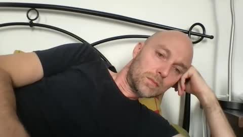 giannipaciotti online show from October 1, 1:15 pm