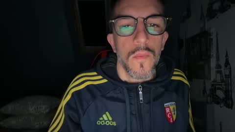 Gigi online show from March 22, 5:12 am