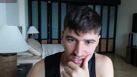 gilbertogonzales online show from November 21, 3:27 am