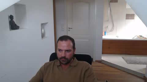 gintonik89 online show from July 25, 4:26 pm