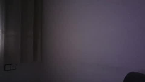 Snapshot of gioshadow chatting on December 21, 11:22 am gioshadow online show from December 21, 11:22 am