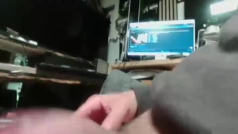 giovanne1 online show from April 19, 6:13 am