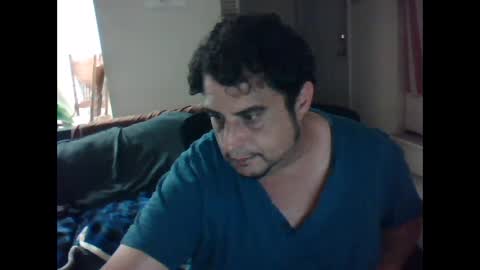 Snapshot of gitmehard008 chatting on February 16, 5:37 am gitmehard008 online show from February 16, 5:37 am