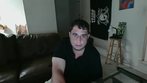 Snapshot of gitmehard008 chatting on September 18, 4:36 am gitmehard008 online show from September 18, 4:36 am