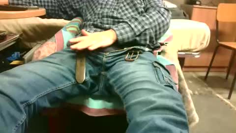 giulio__35 online show from February 8, 5:50 pm