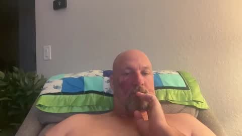 giveitup193 online show from May 3, 1:08 am