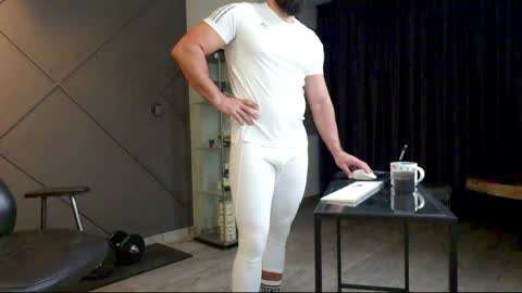 Snapshot of glennmasters chatting on January 18, 4:19 am Matthew .. for short call me Matt online show from January 18, 4:19 am