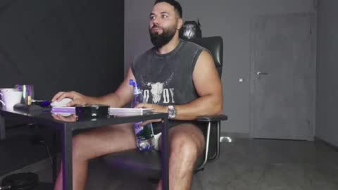 Snapshot of glennmasters chatting on October 2, 10:14 pm Matthew .. for short call me Matt online show from October 2, 10:14 pm