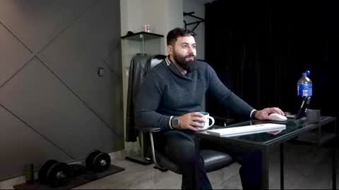 Snapshot of glennmasters chatting on December 27, 8:39 pm Matthew .. for short call me Matt online show from December 27, 8:39 pm