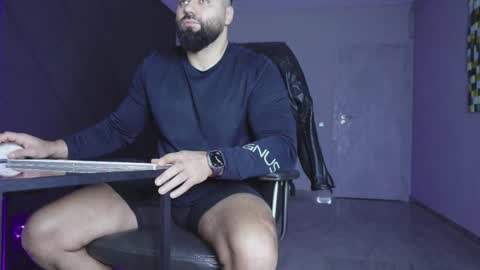 Matthew .. for short call me Matt online show from January 12, 3:54 am