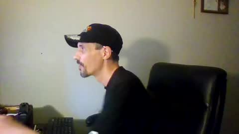 gmang4242 online show from July 11, 8:00 pm