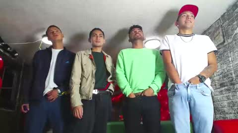 THOMAS AND DAMIAND online show from March 2, 2:36 pm