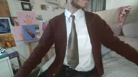 gnickname online show from June 2, 1:17 am