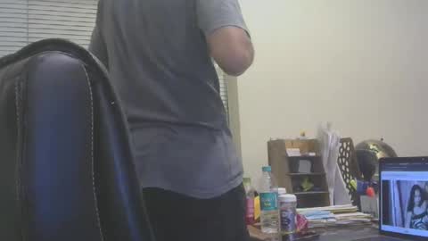 godzilla_inside online show from February 9, 8:33 am