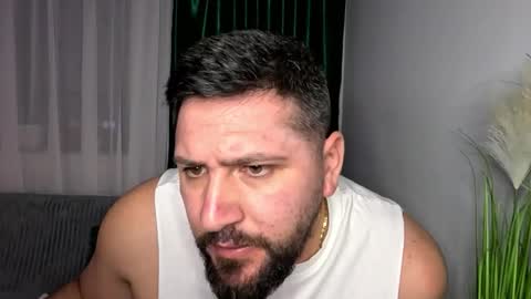 gold_alpha_boy online show from March 6, 9:12 pm