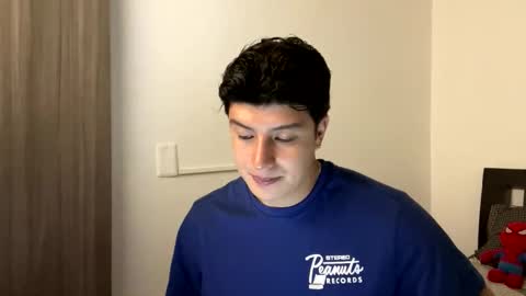 goldenknight33 online show from September 12, 3:23 pm