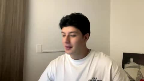 goldenknight33 online show from September 11, 3:22 pm