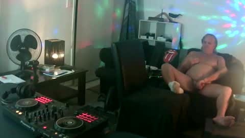 goldyguy011 online show from March 19, 6:11 pm