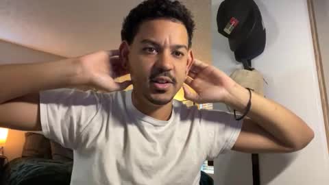 Goodjob Jay online show from October 28, 3:03 pm