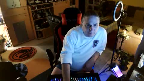 google5001 online show from October 17, 10:47 pm