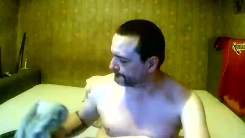 Goosey77 online show from May 23, 2:17 am