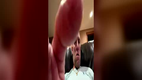 gosox8585 online show from July 16, 1:07 pm