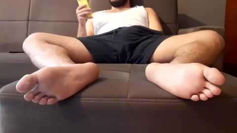 grboy5191808 online show from February 2, 2:13 pm