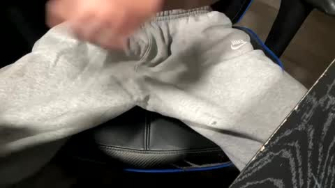 Snapshot of greatheavy chatting on October 3, 8:03 pm Mr. Heavy online show from October 3, 8:03 pm